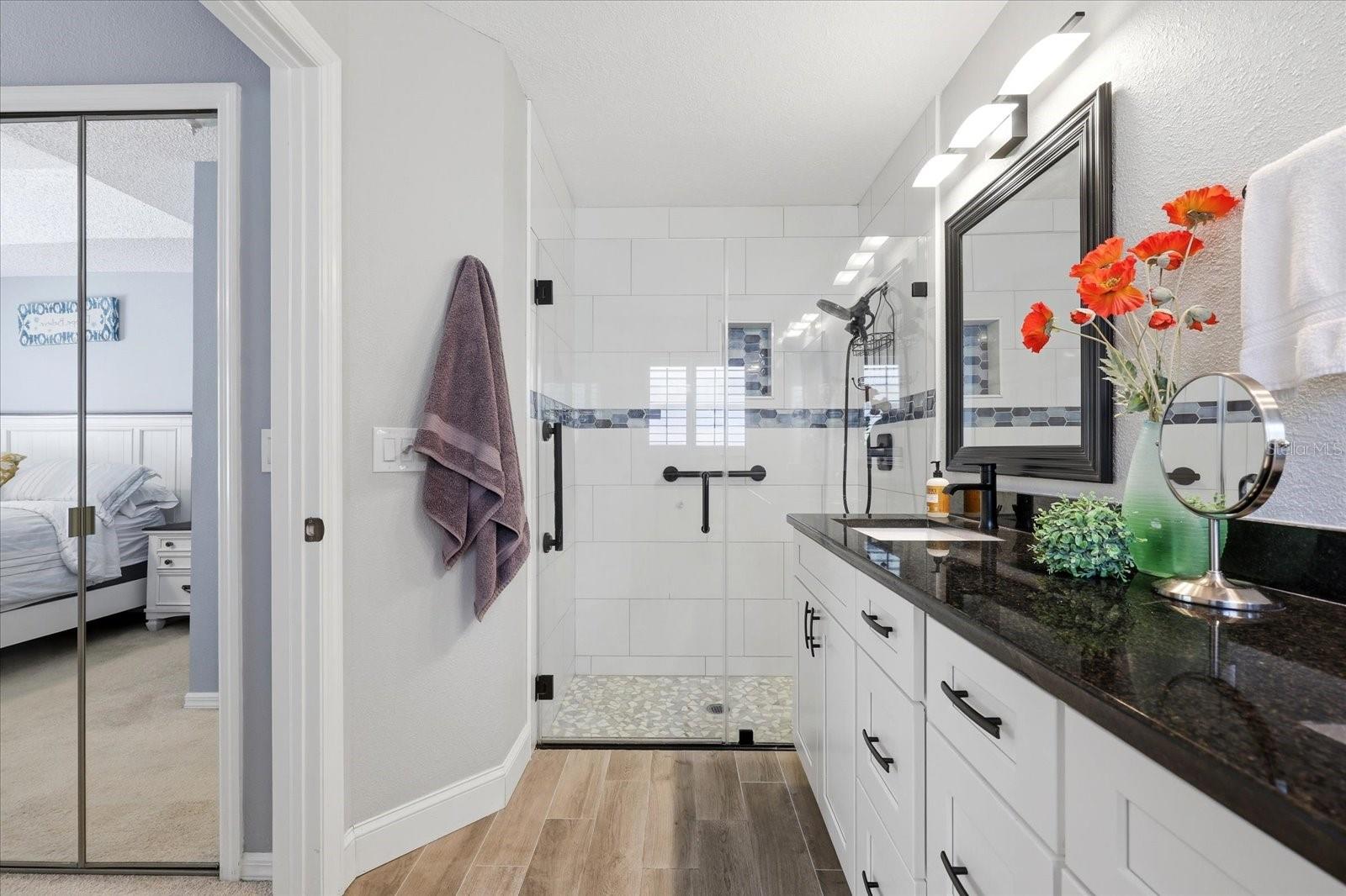 Image 25 of 43 For 1809 Orchardgrove Avenue