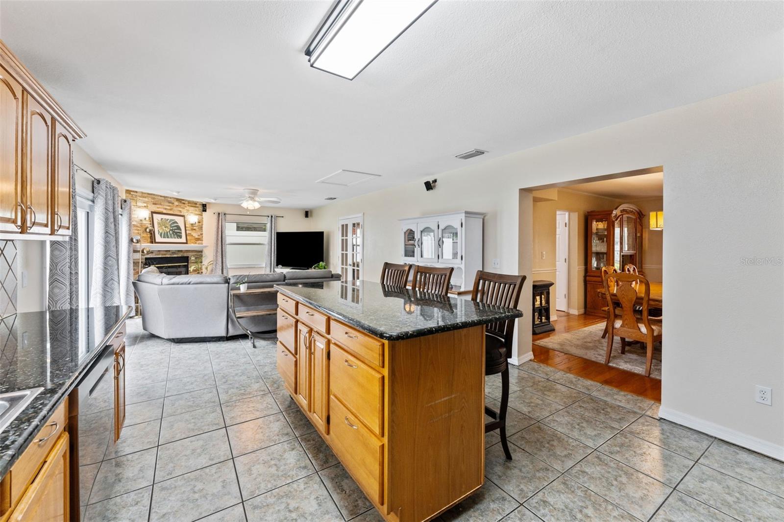 Image 23 of 46 For 8230 128th Street