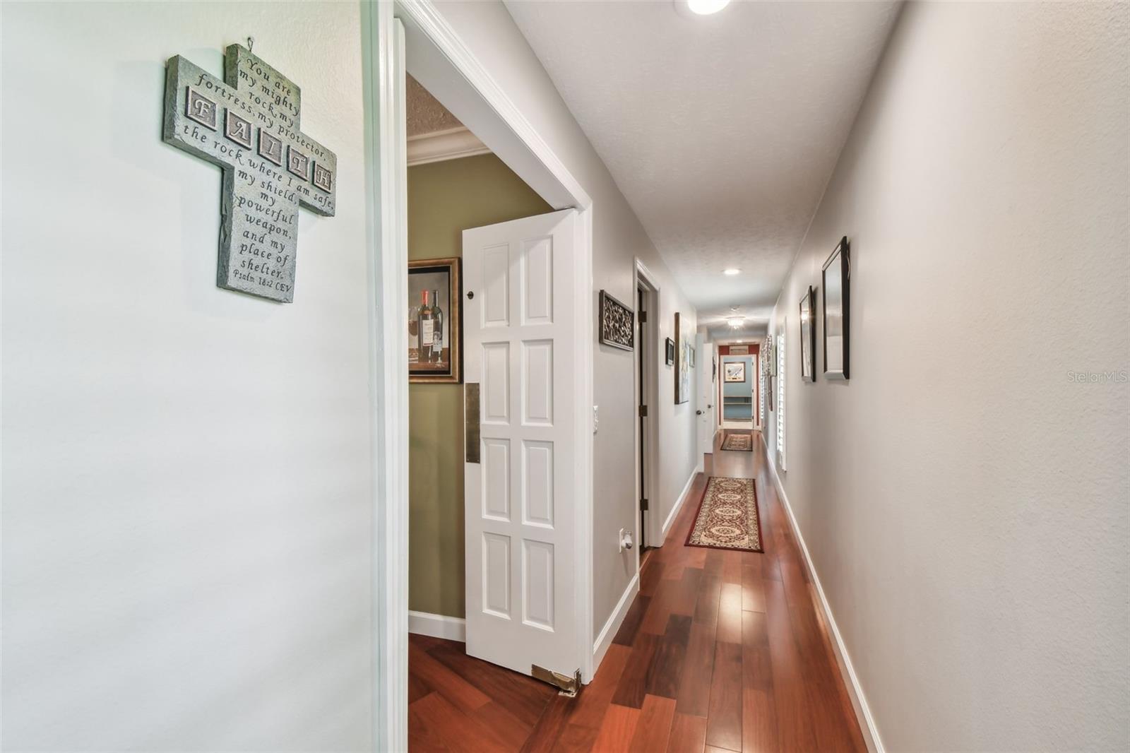 Image 28 of 78 For 16205 Sentry Wood Court