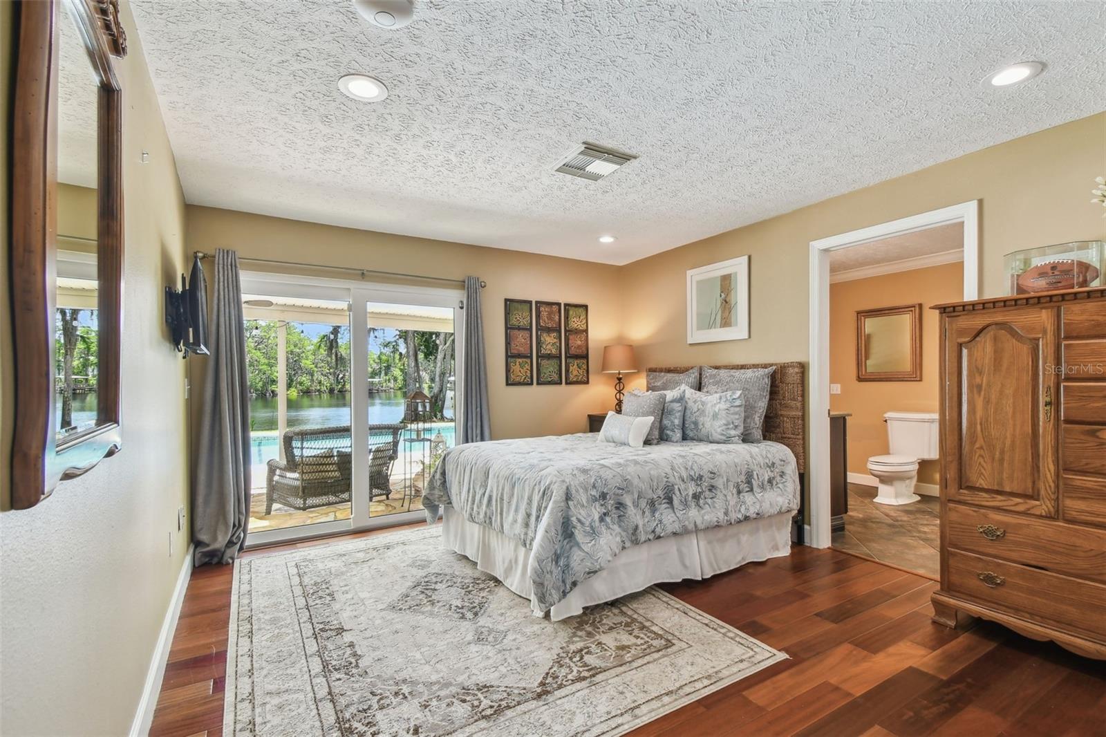 Image 39 of 78 For 16205 Sentry Wood Court