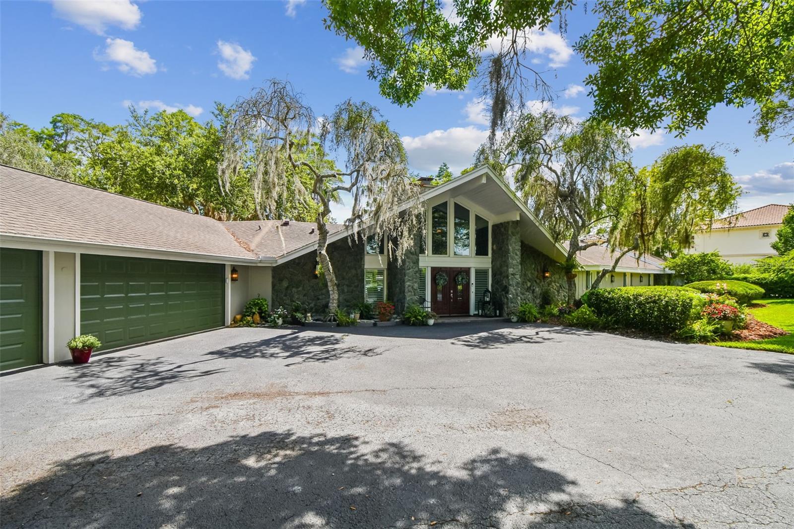 Image 5 of 78 For 16205 Sentry Wood Court