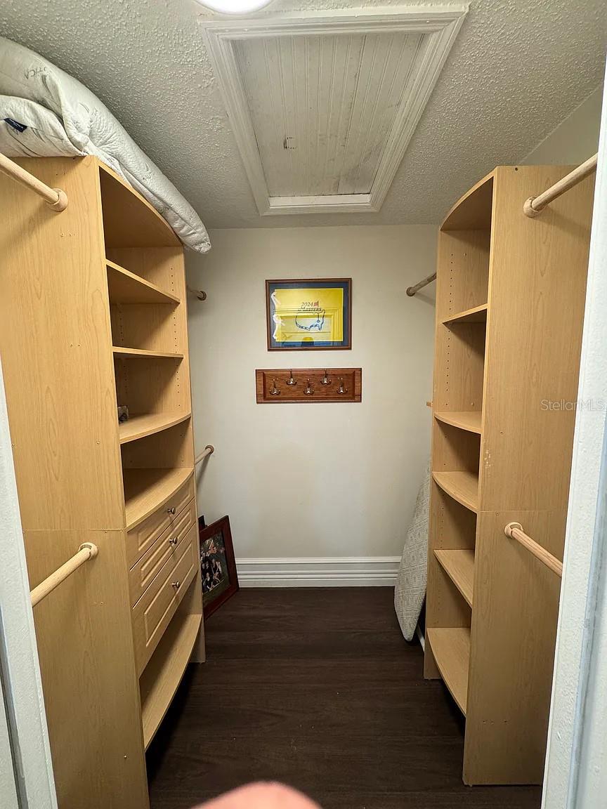 Image 34 of 45 For 606 Glen Avenue 9