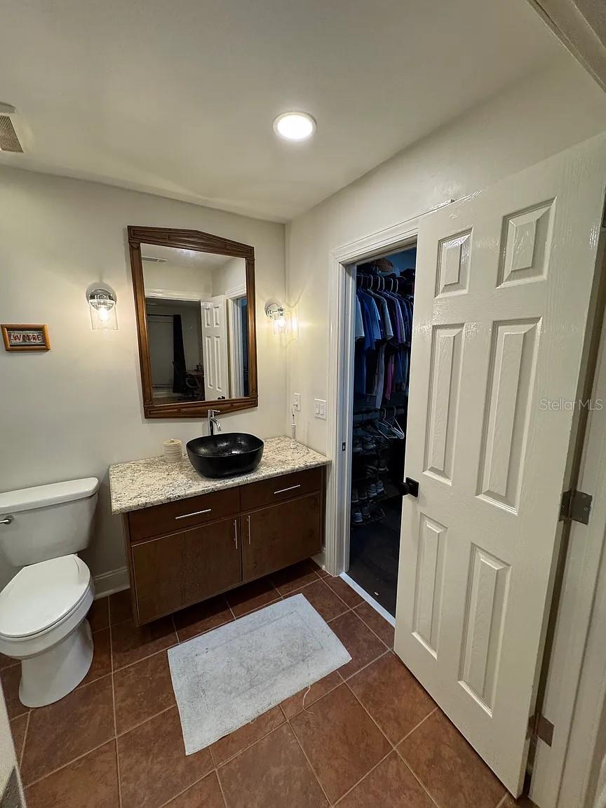 Image 43 of 45 For 606 Glen Avenue 9