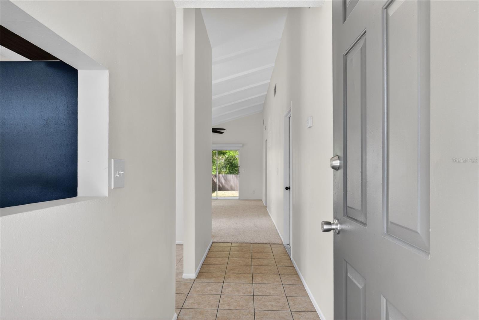 Listing photo id 11 for 4915 Billy Direct Lane