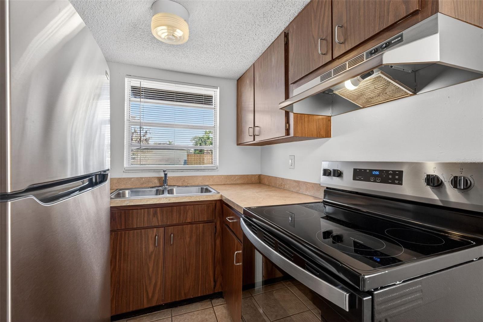 Listing photo id 15 for 4915 Billy Direct Lane