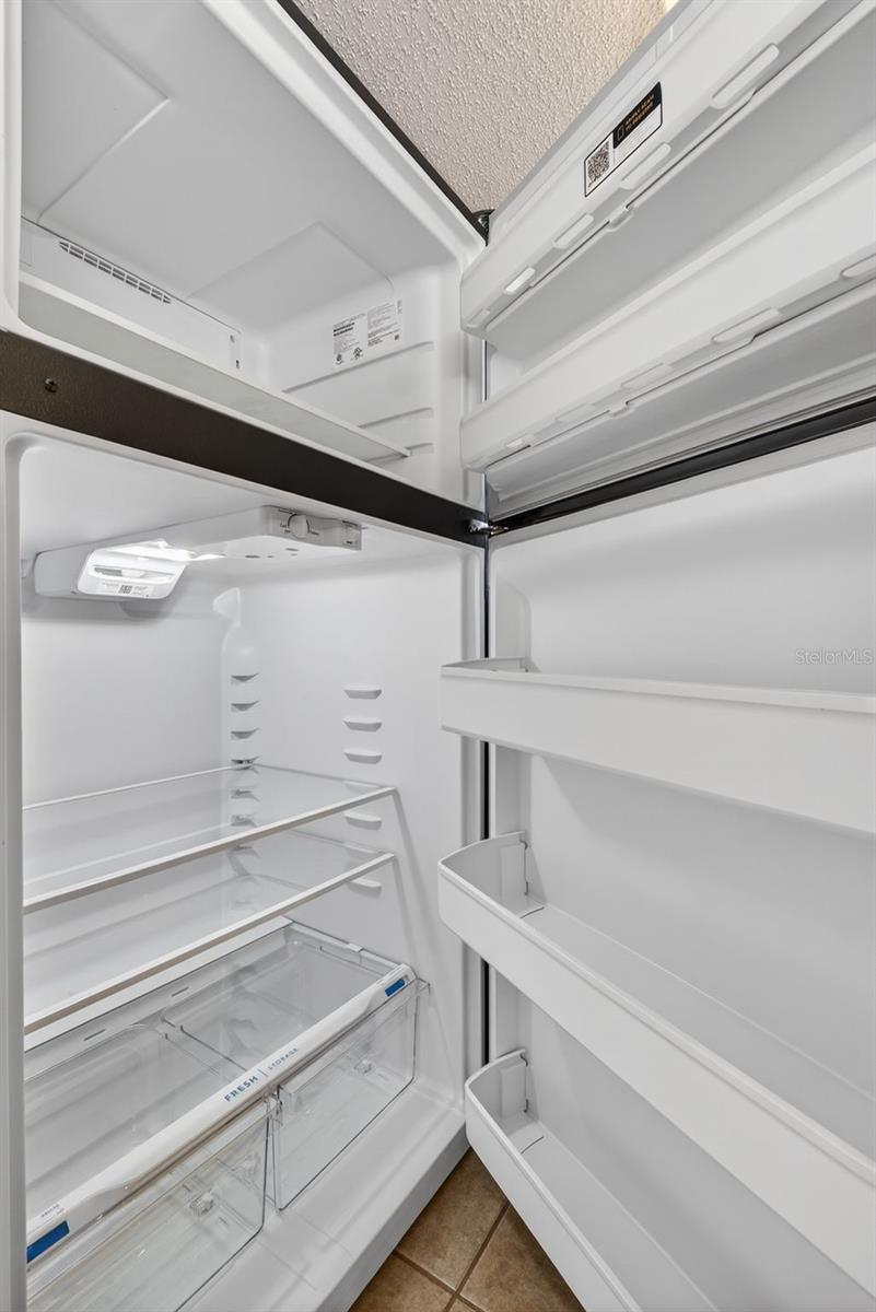 Listing photo id 18 for 4915 Billy Direct Lane