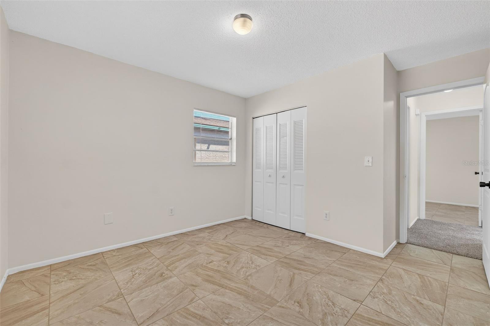 Listing photo id 40 for 4915 Billy Direct Lane