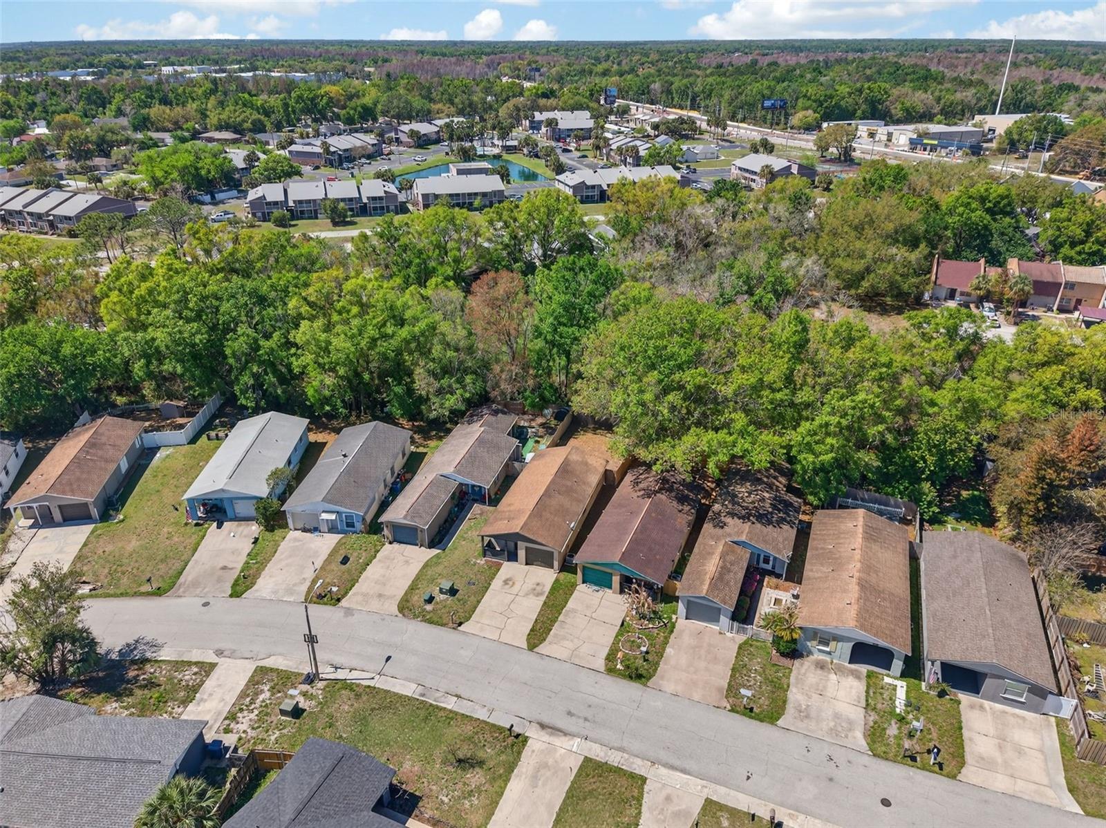 Listing photo id 58 for 4915 Billy Direct Lane