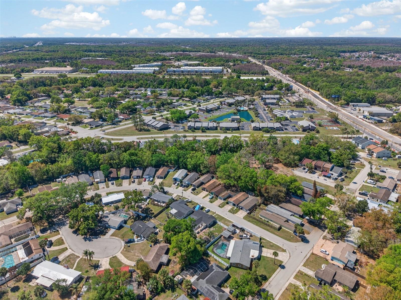 Listing photo id 68 for 4915 Billy Direct Lane