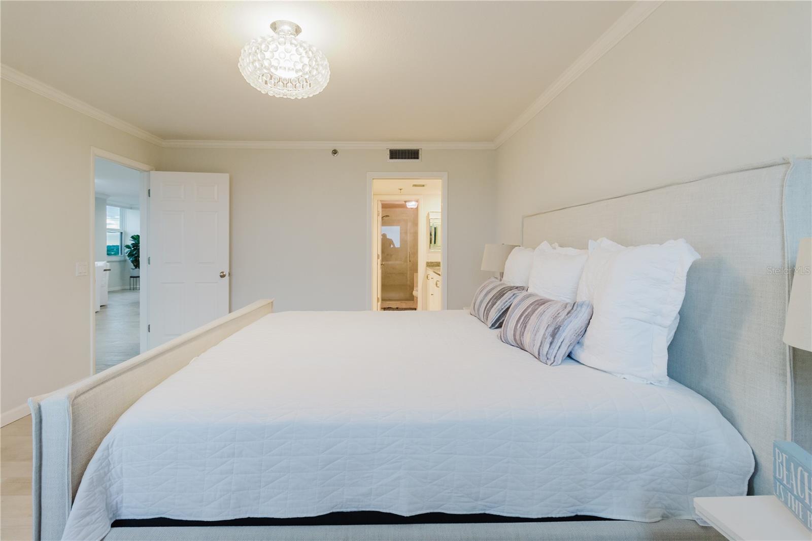 Image 28 of 74 For 11590 Shipwatch Drive 848