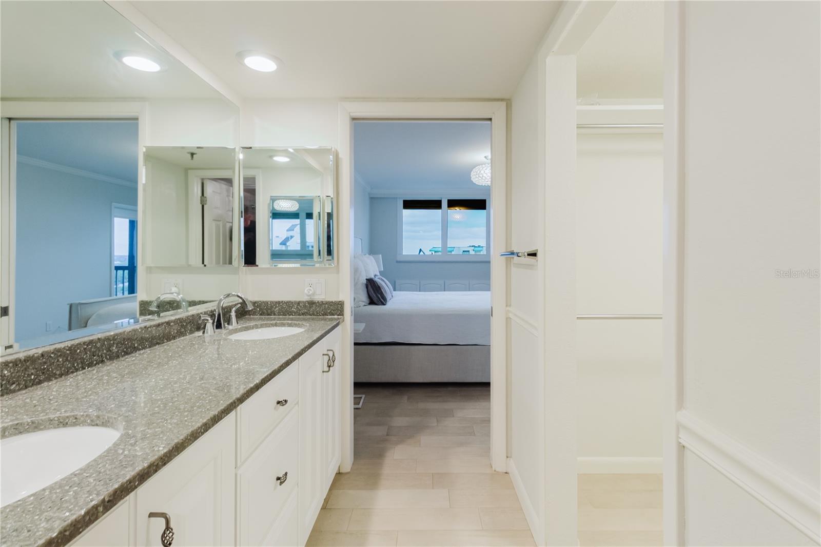 Image 39 of 74 For 11590 Shipwatch Drive 848