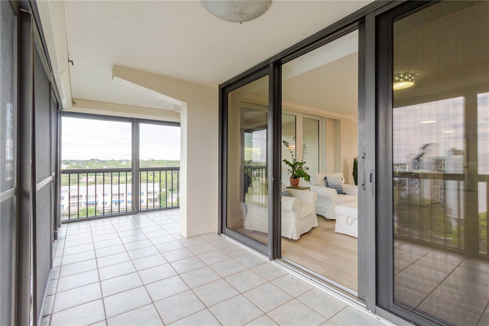 Image 47 of 74 For 11590 Shipwatch Drive 848