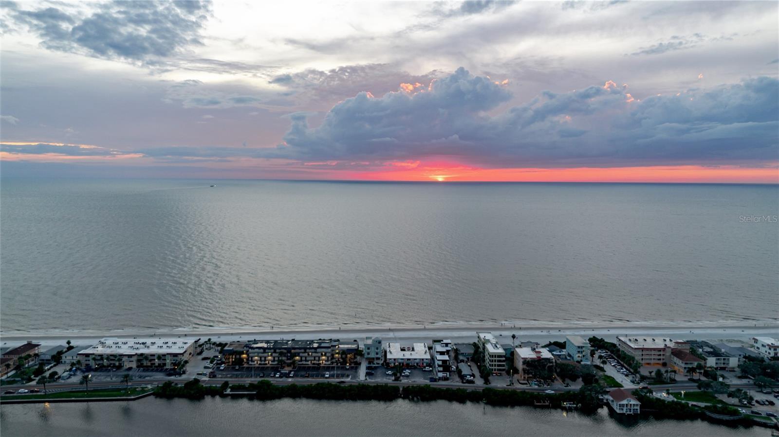 Image 65 of 74 For 11590 Shipwatch Drive 848