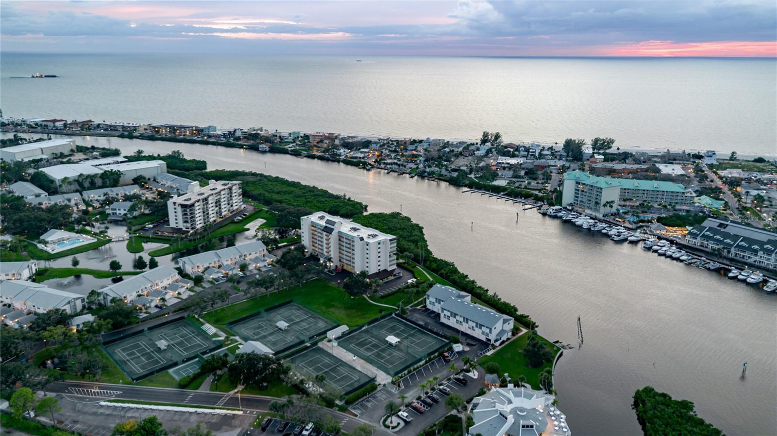 Image 71 of 74 For 11590 Shipwatch Drive 848