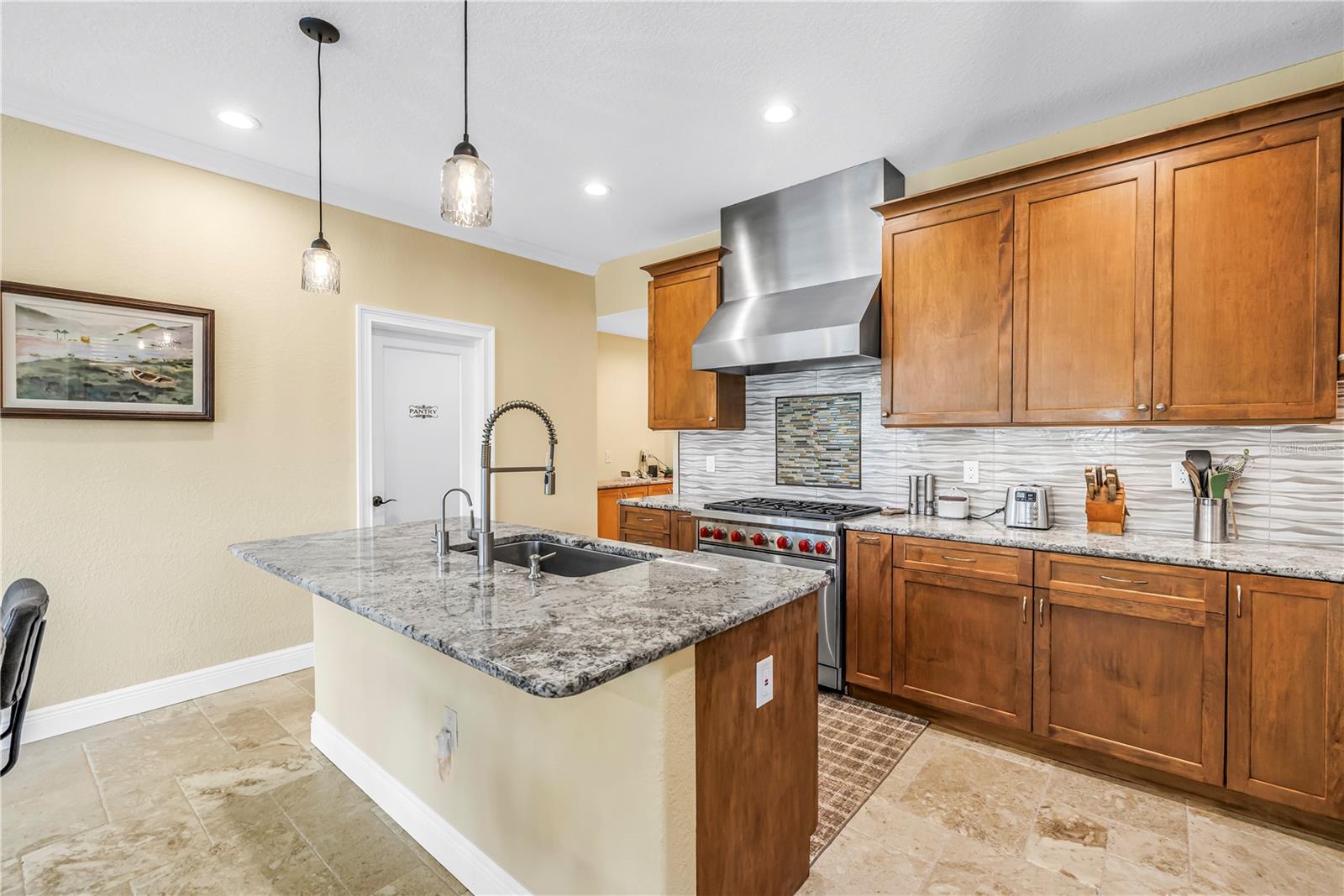 Image 7 of 47 For 1939 Hawaii Avenue Ne