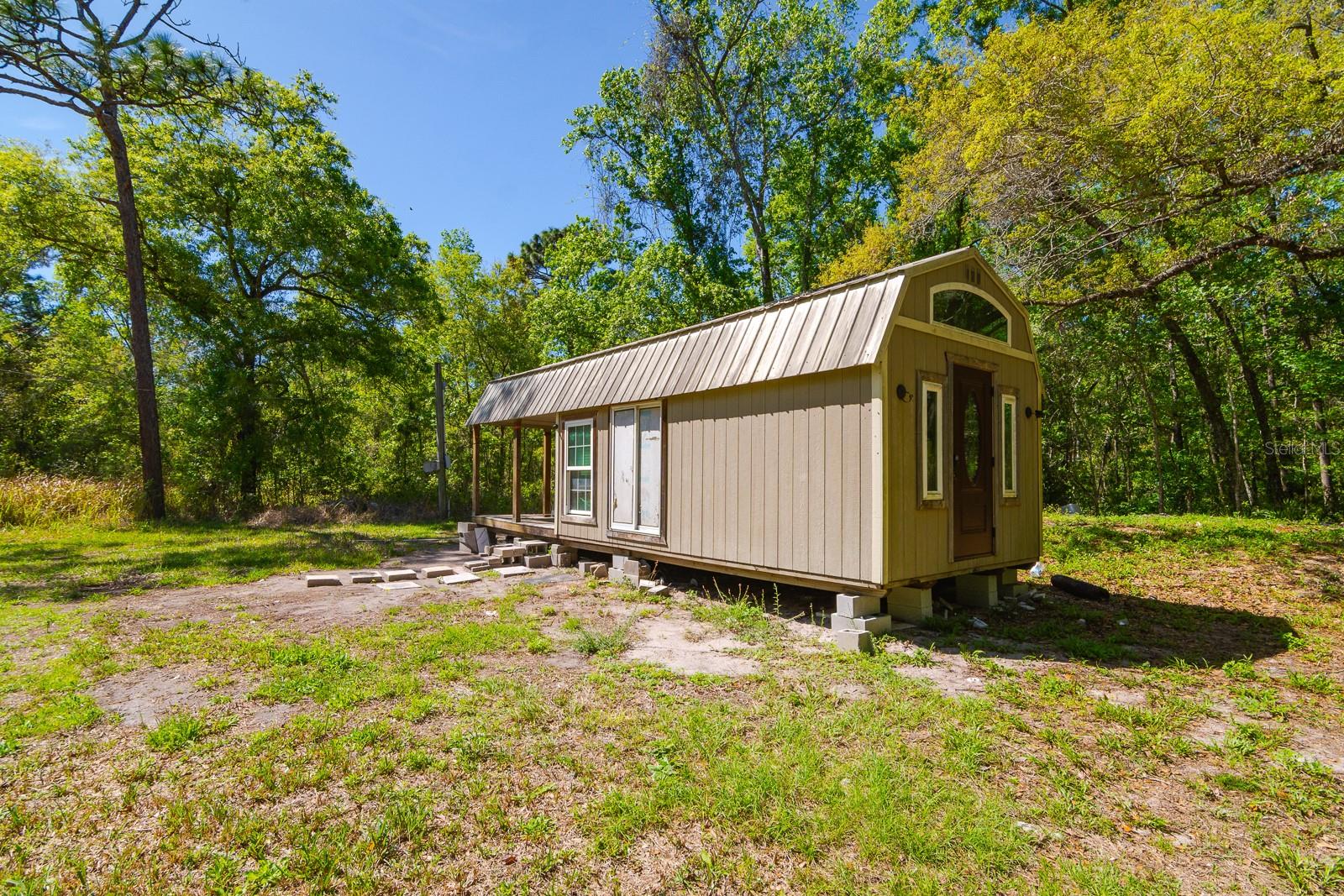 Image 18 of 35 For 12751 Morton Street