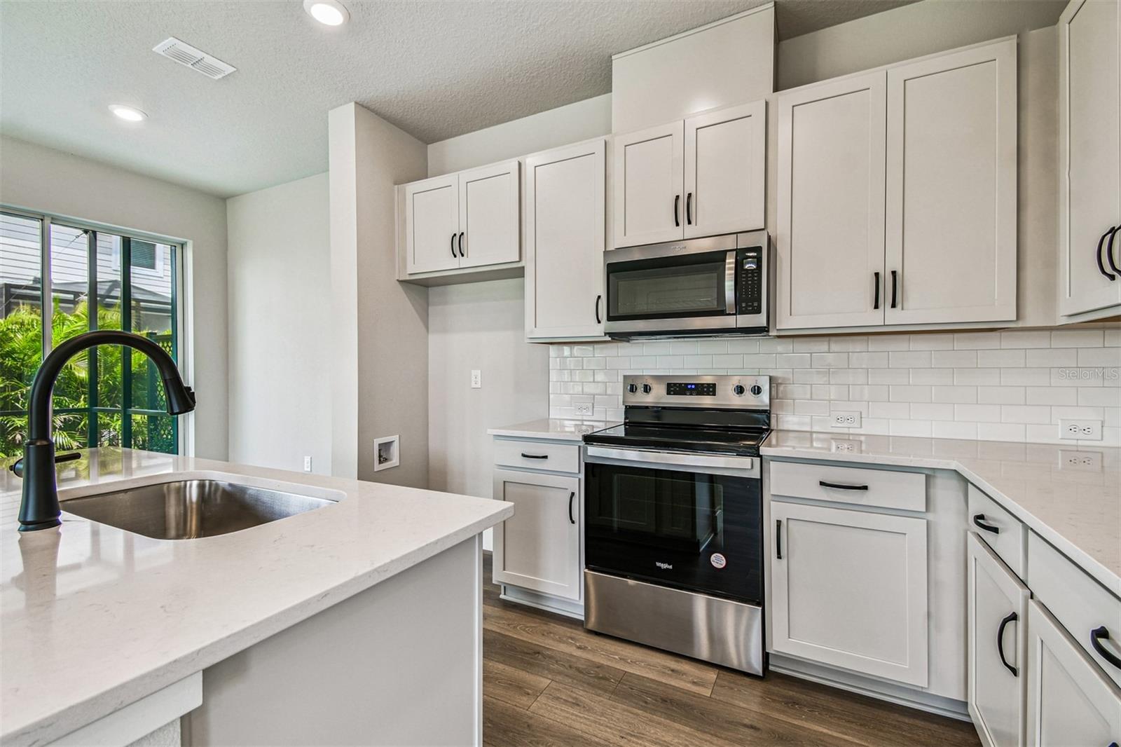 Image 11 of 47 For 11706 Full Moon Loop