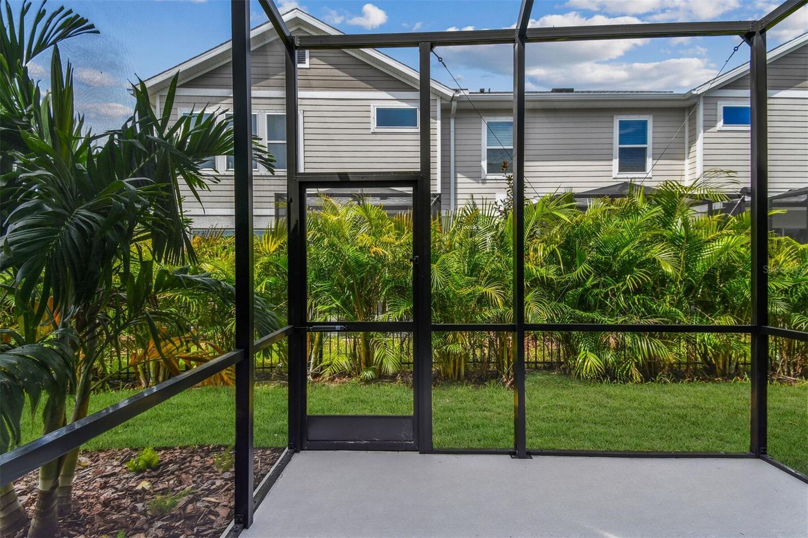 Image 39 of 47 For 11706 Full Moon Loop