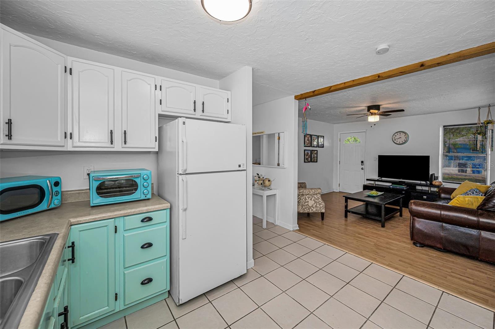 Image 11 of 36 For 1918 Macomber Avenue