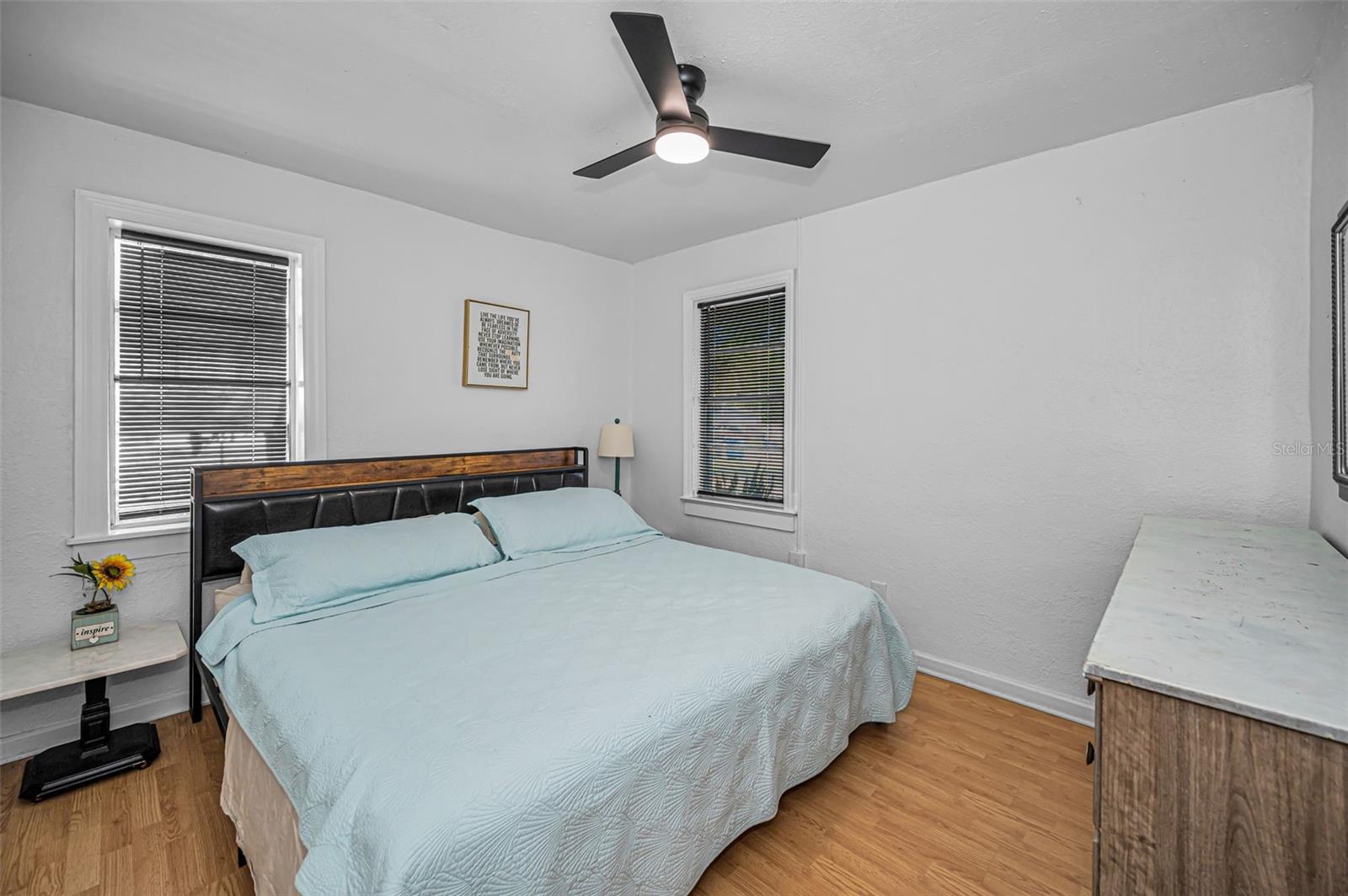 Image 19 of 36 For 1918 Macomber Avenue