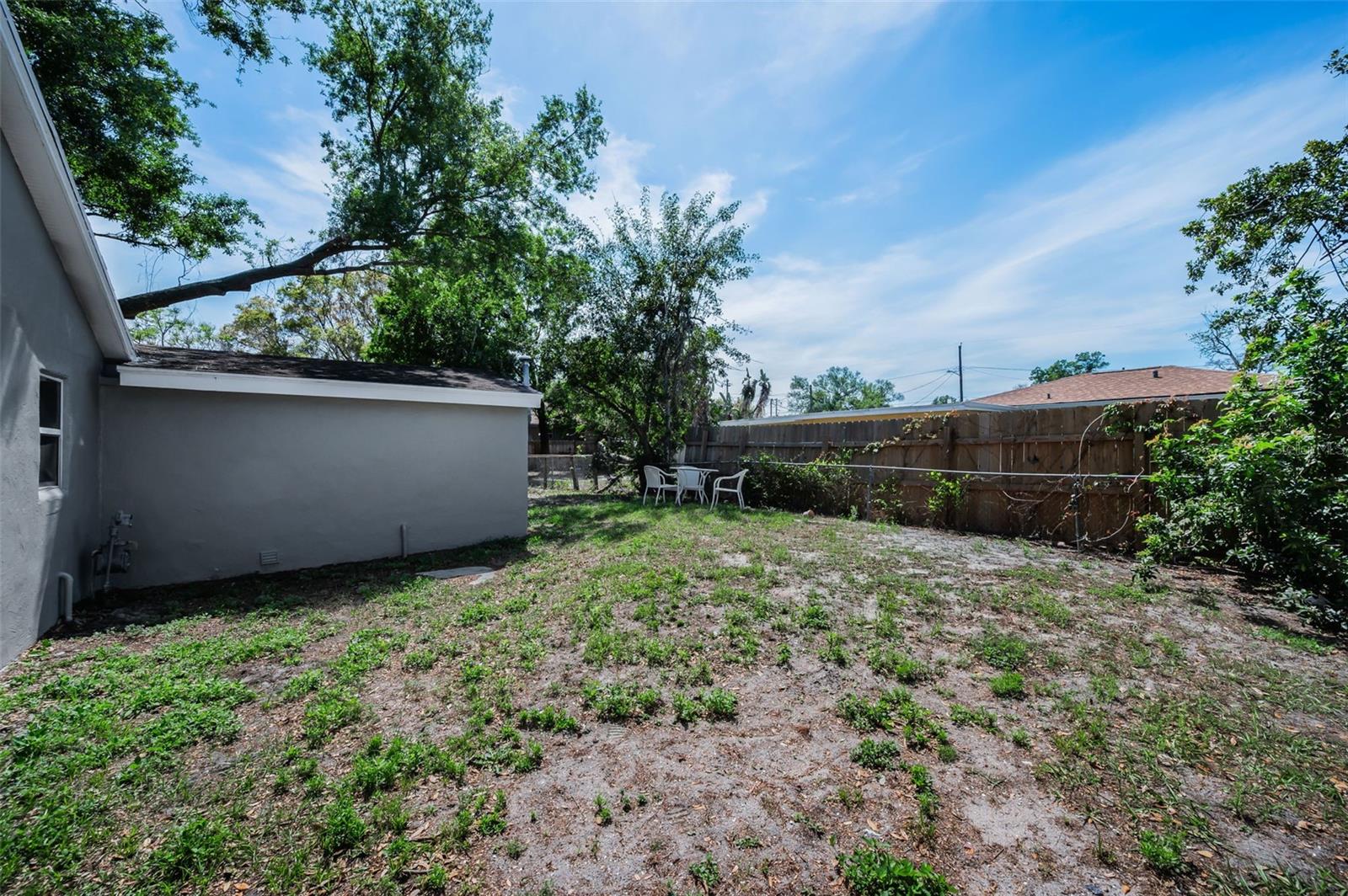 Image 27 of 36 For 1918 Macomber Avenue