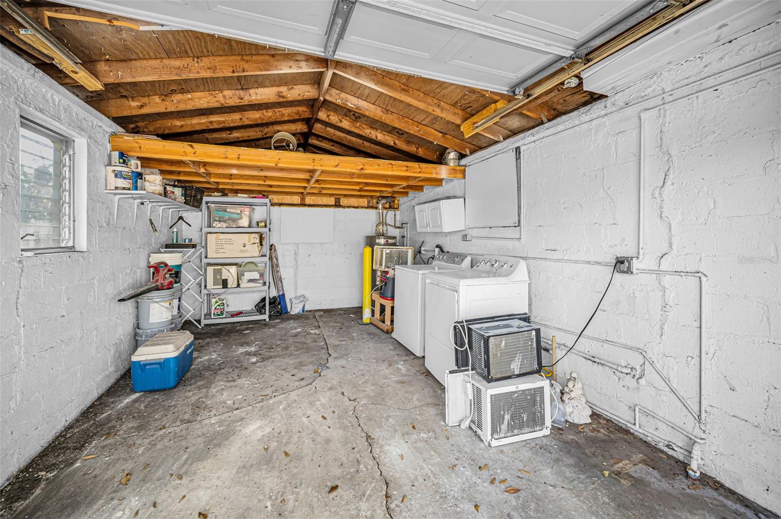 Image 32 of 36 For 1918 Macomber Avenue