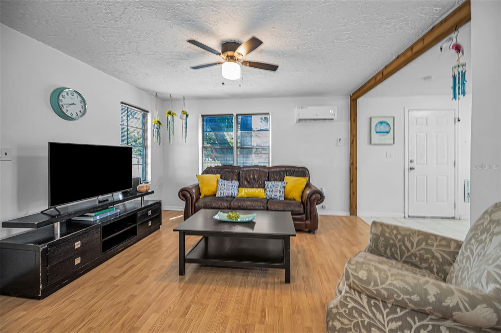 Image 8 of 36 For 1918 Macomber Avenue