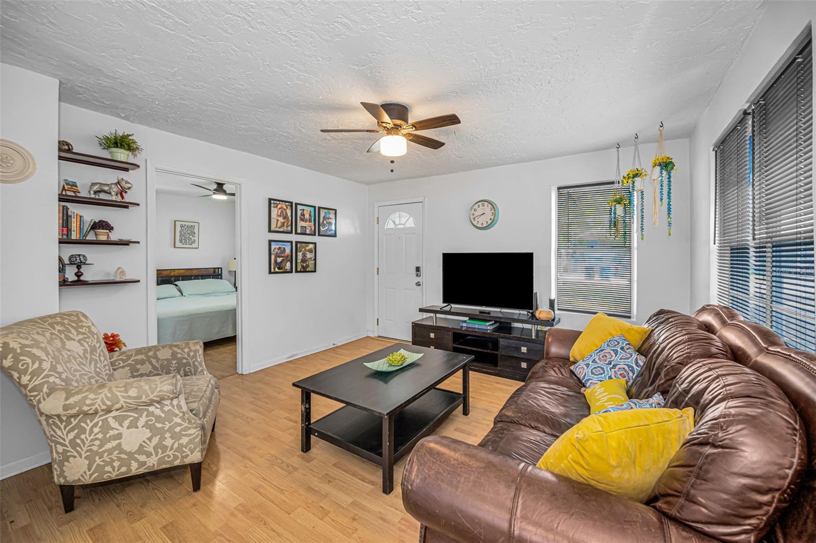 Image 9 of 36 For 1918 Macomber Avenue