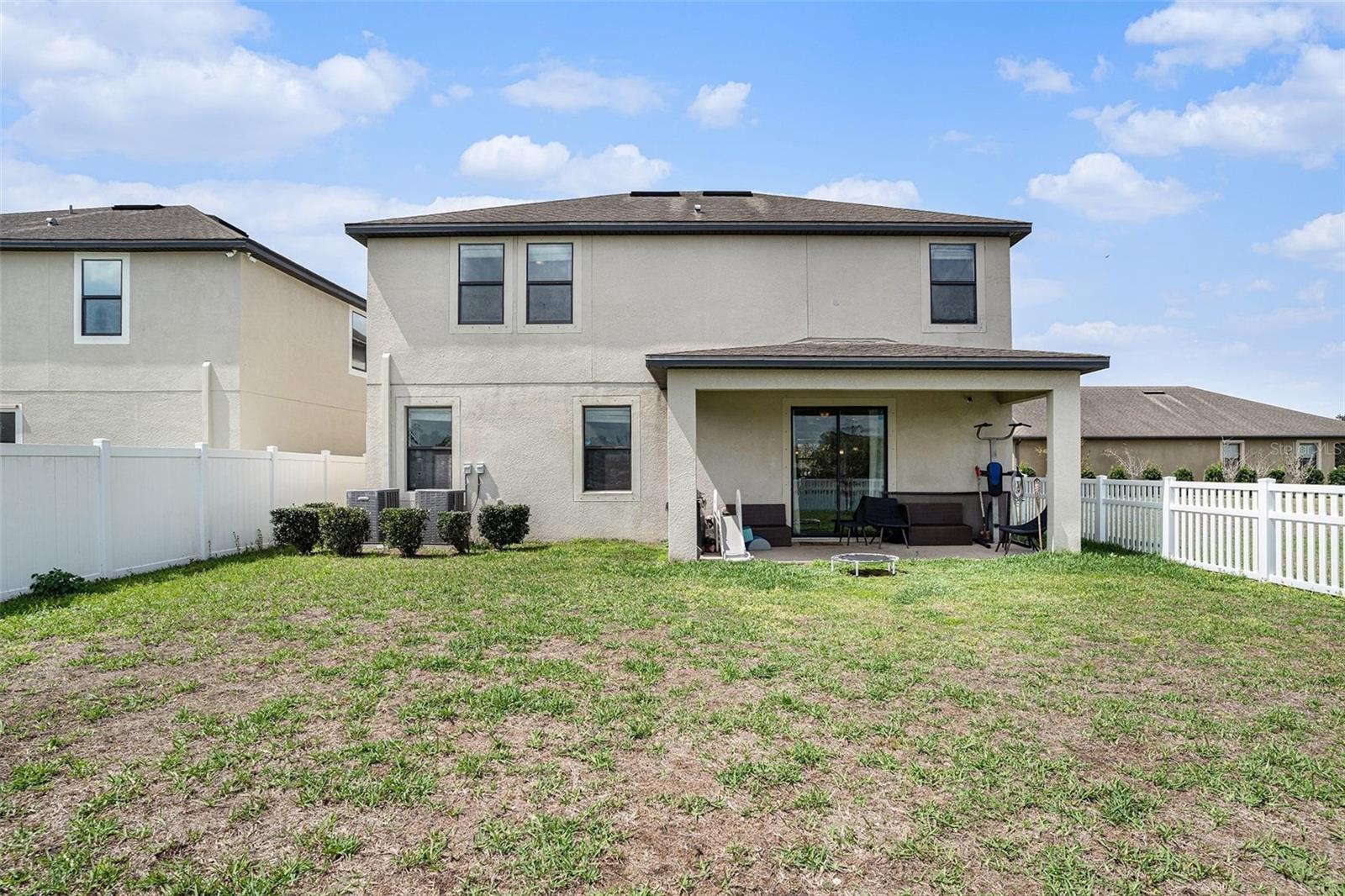 Image 23 of 29 For 11882 Thicket Wood Drive