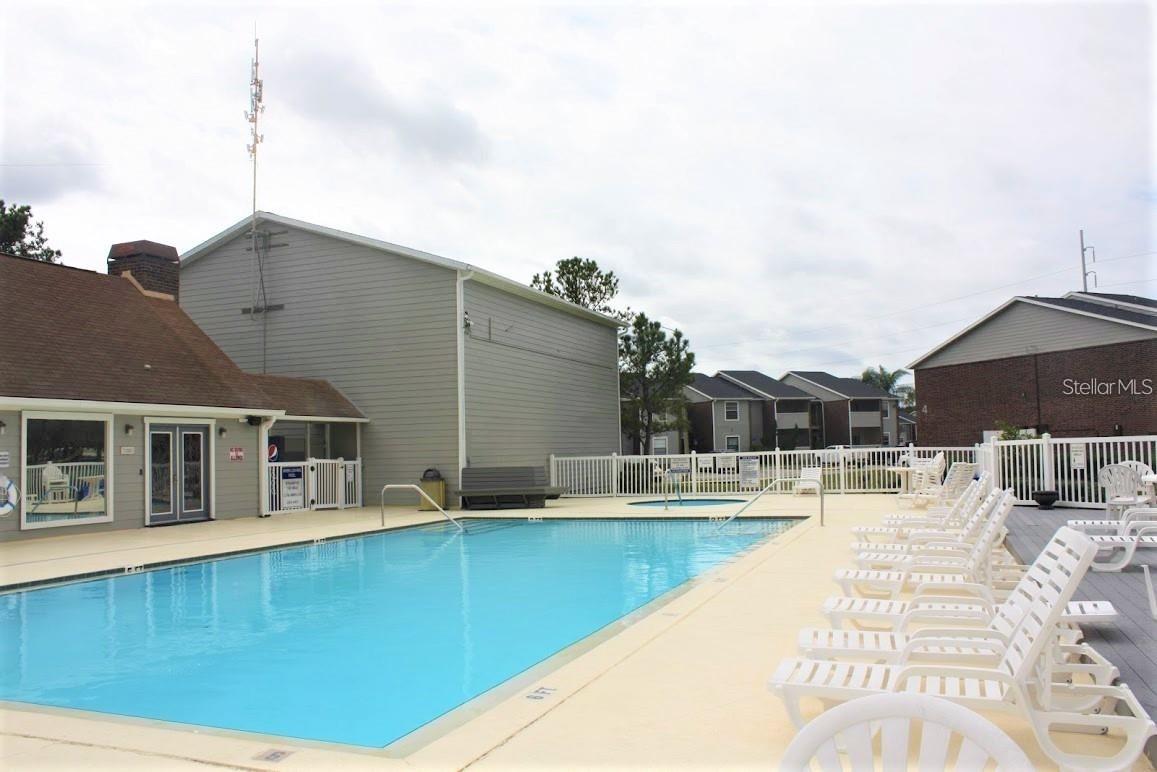 Image 21 of 31 For 1400 Gandy Boulevard N 1111