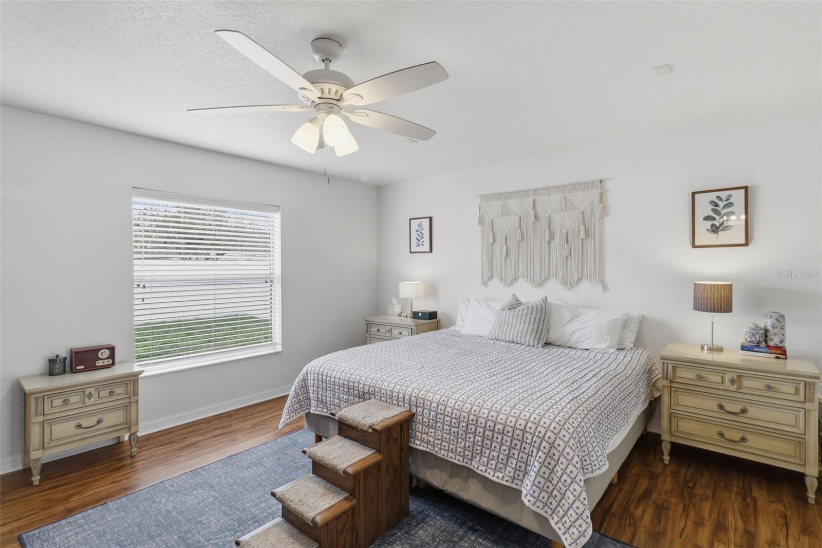 Image 19 of 24 For 5044 Dancing Bay Lane