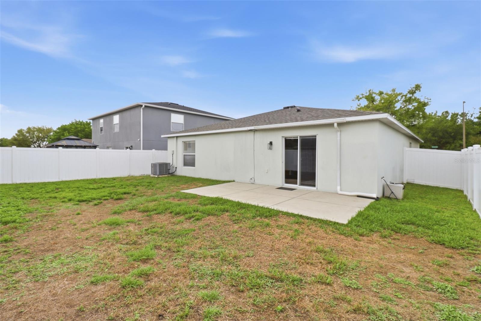 Image 23 of 24 For 5044 Dancing Bay Lane