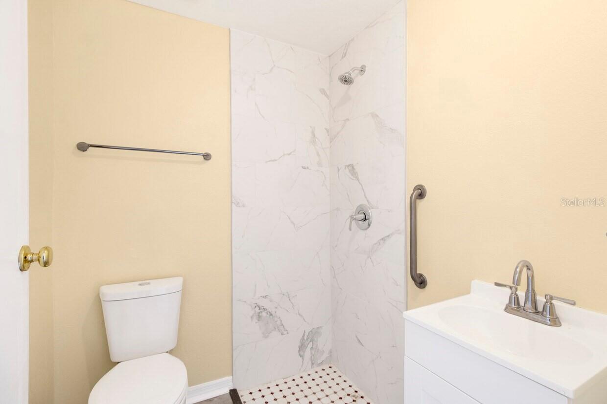 Image 13 of 20 For 820 15th Street N