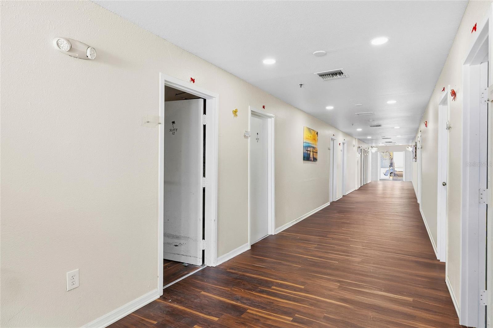 Image 2 of 20 For 820 15th Street N