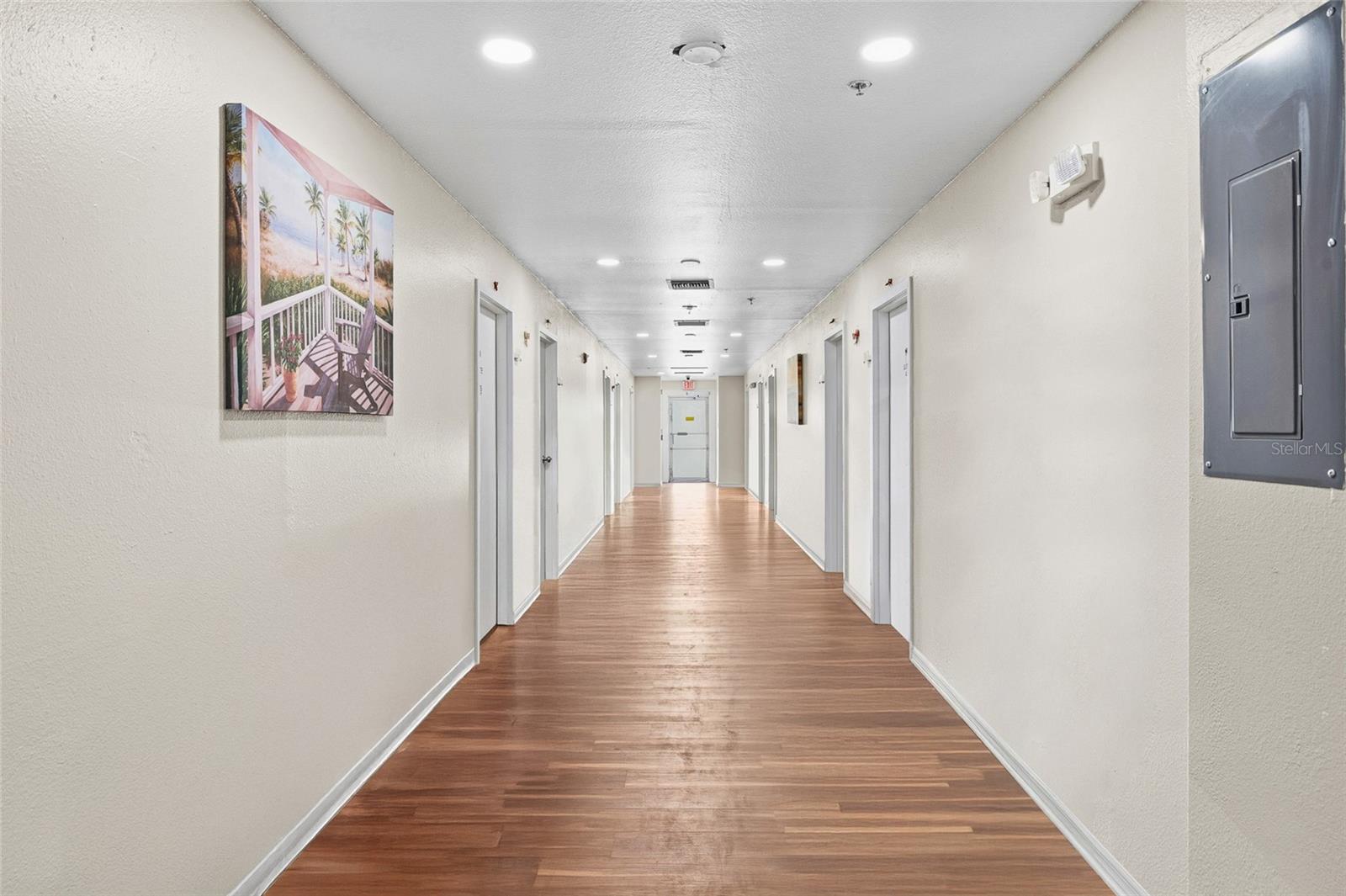 Image 6 of 20 For 820 15th Street N