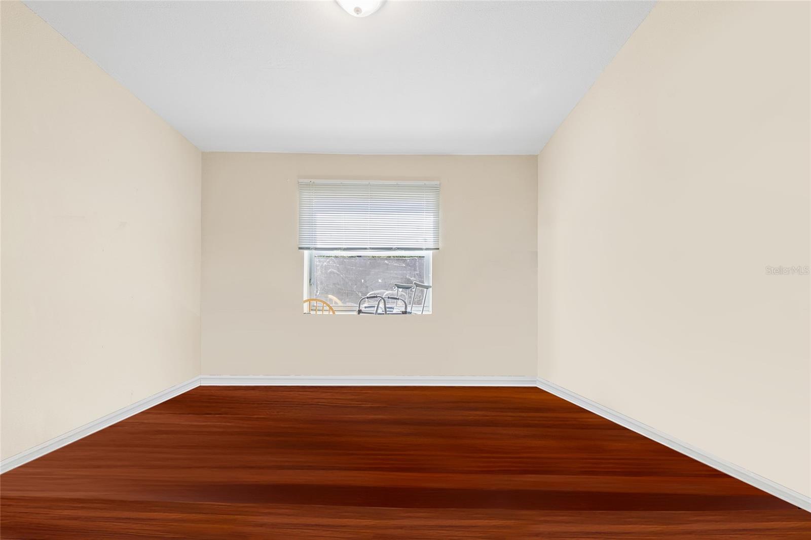 Image 9 of 20 For 820 15th Street N