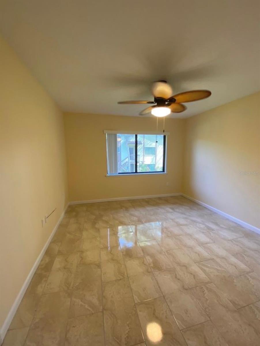 Image 10 of 24 For 515 Tabor Court C