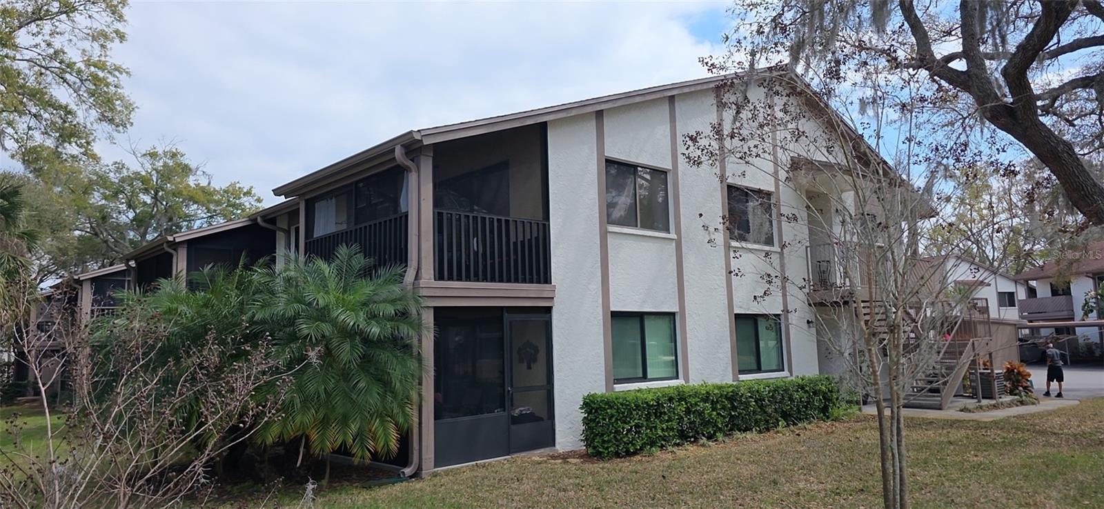 Image 3 of 24 For 515 Tabor Court C