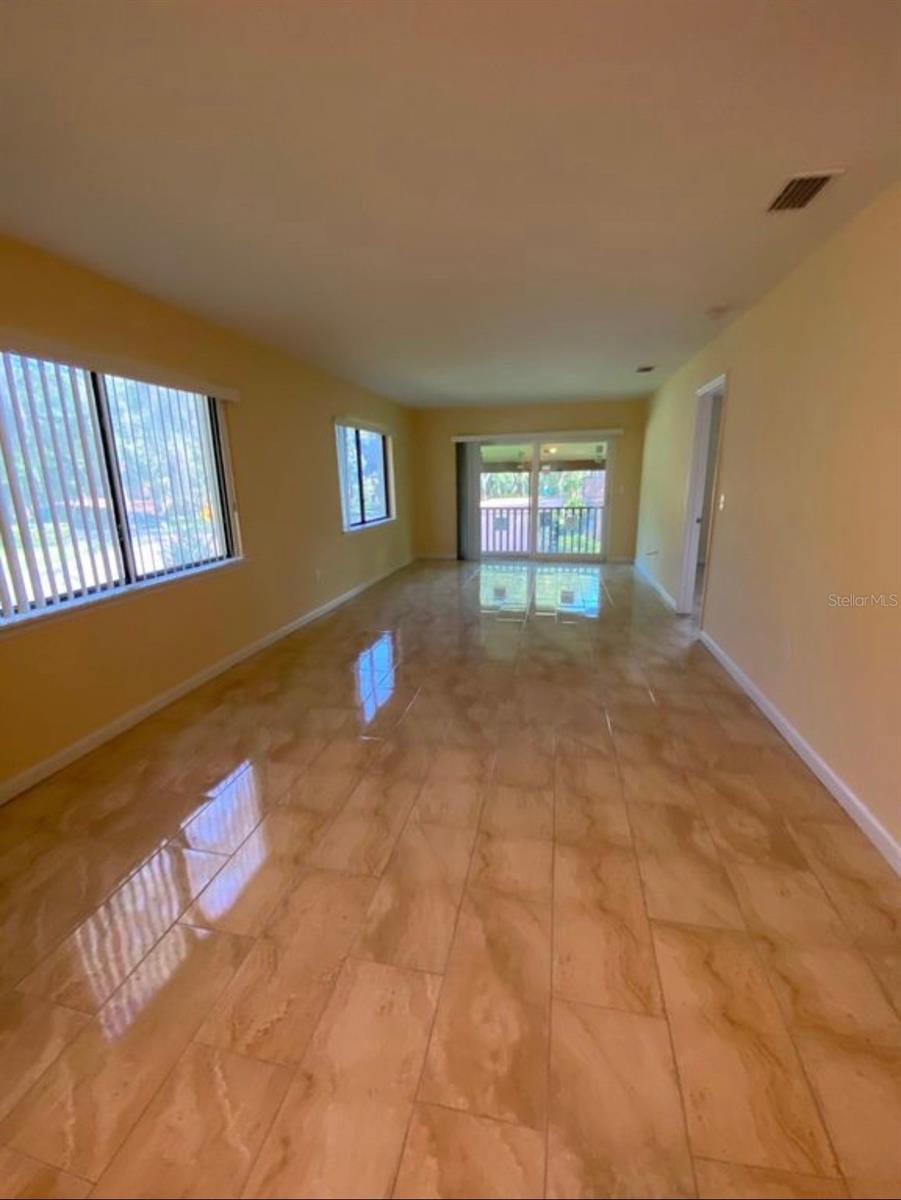 Image 6 of 24 For 515 Tabor Court C