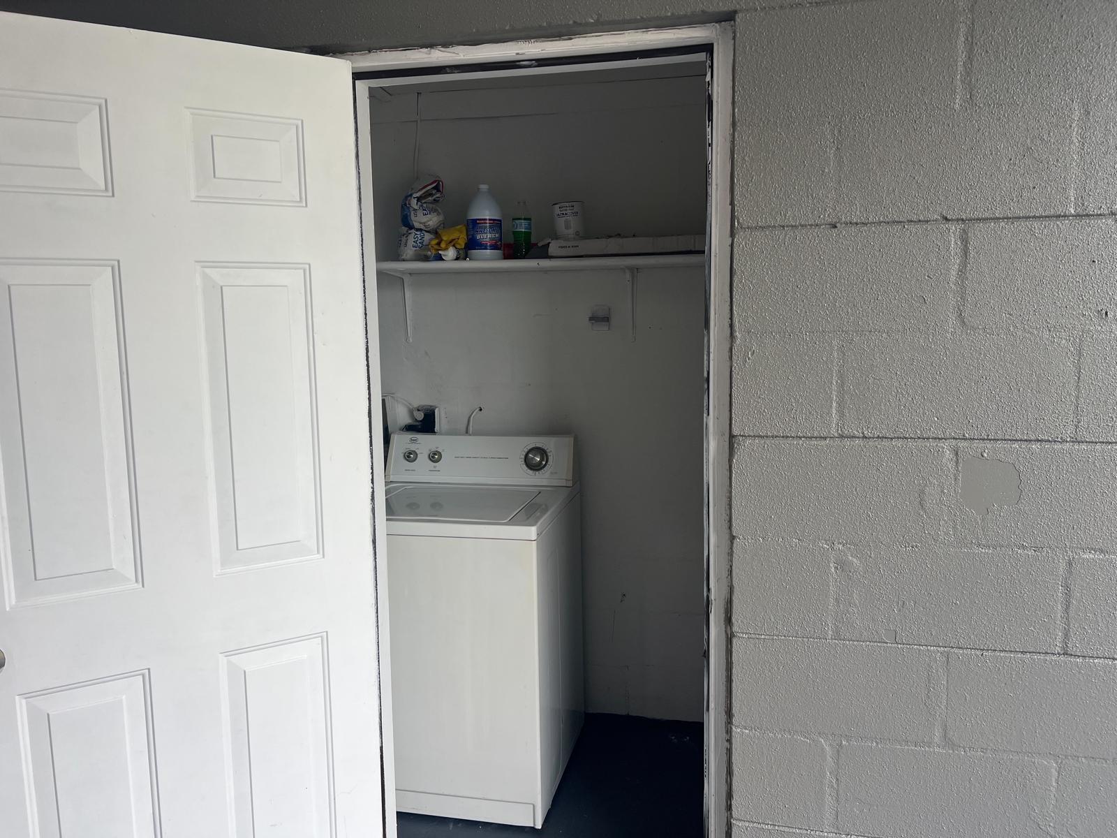 Image 4 of 15 For 7015 Ponderosa Drive