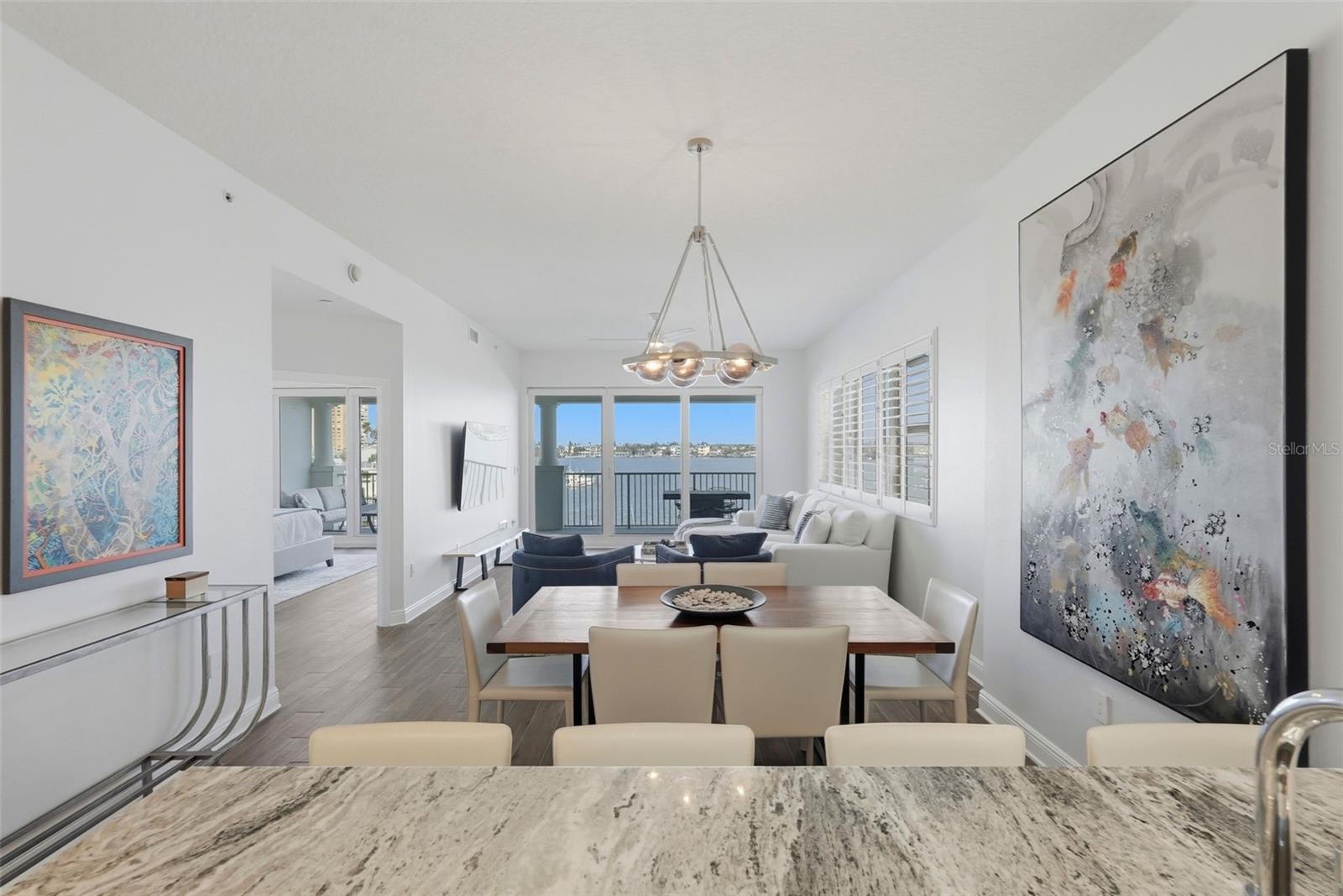 Image 14 of 57 For 17715 Gulf Boulevard 306