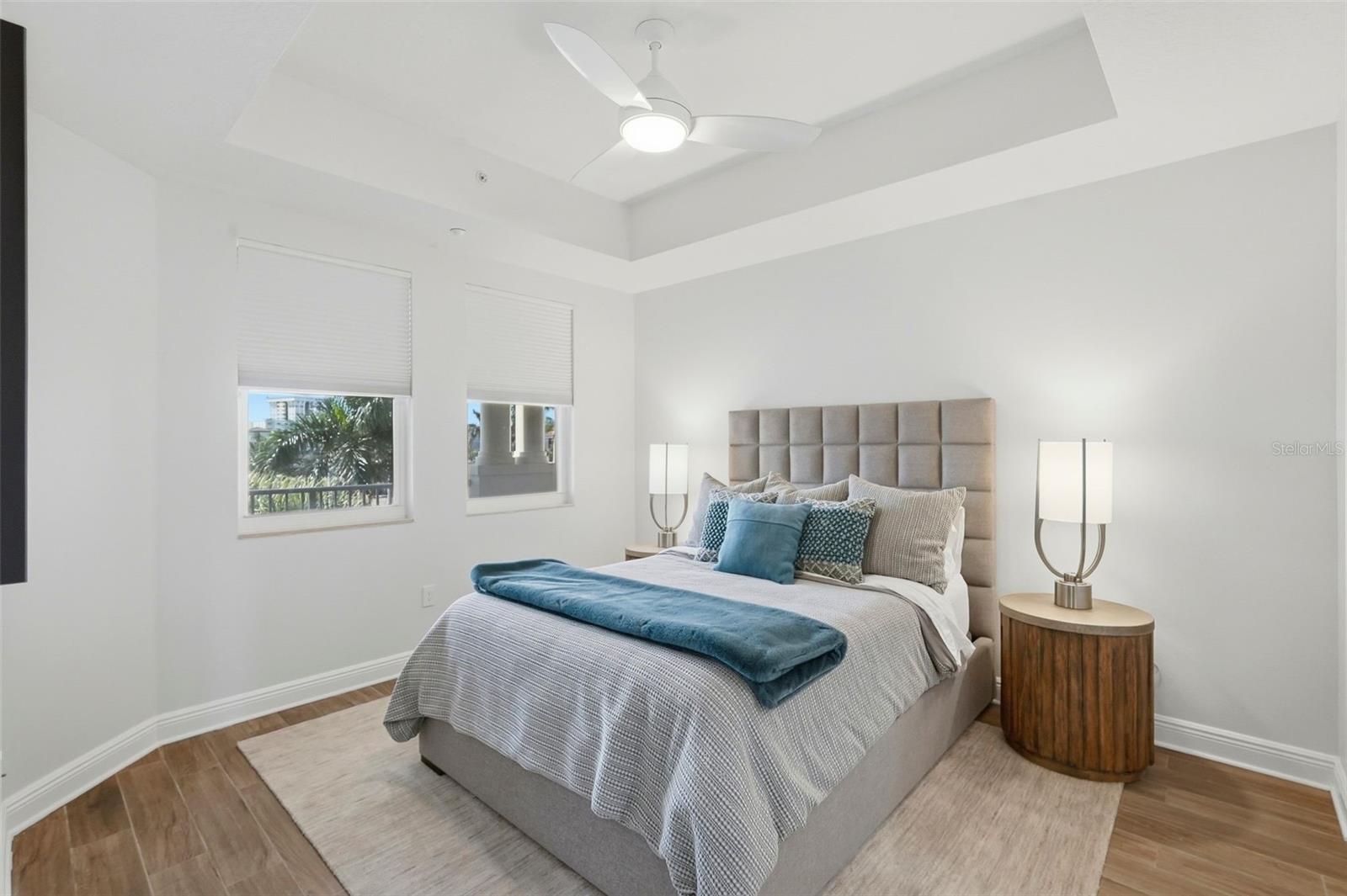 Image 27 of 57 For 17715 Gulf Boulevard 306