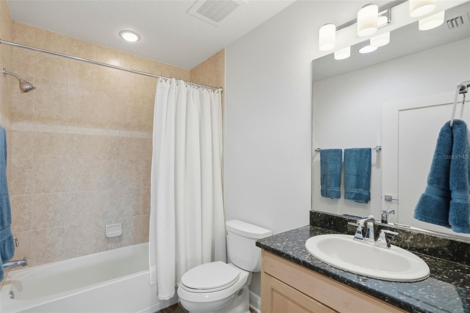 Image 30 of 57 For 17715 Gulf Boulevard 306