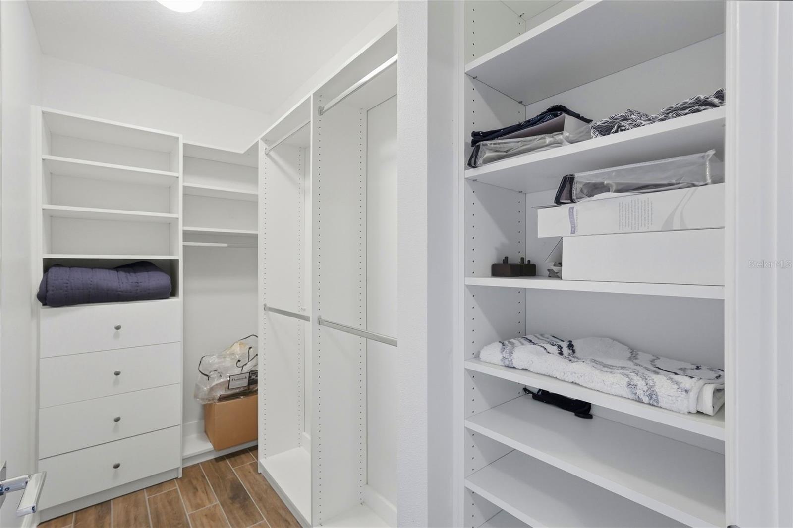 Image 33 of 57 For 17715 Gulf Boulevard 306