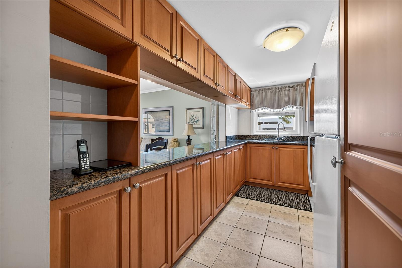 Image 10 of 24 For 7701 Starkey Road 602