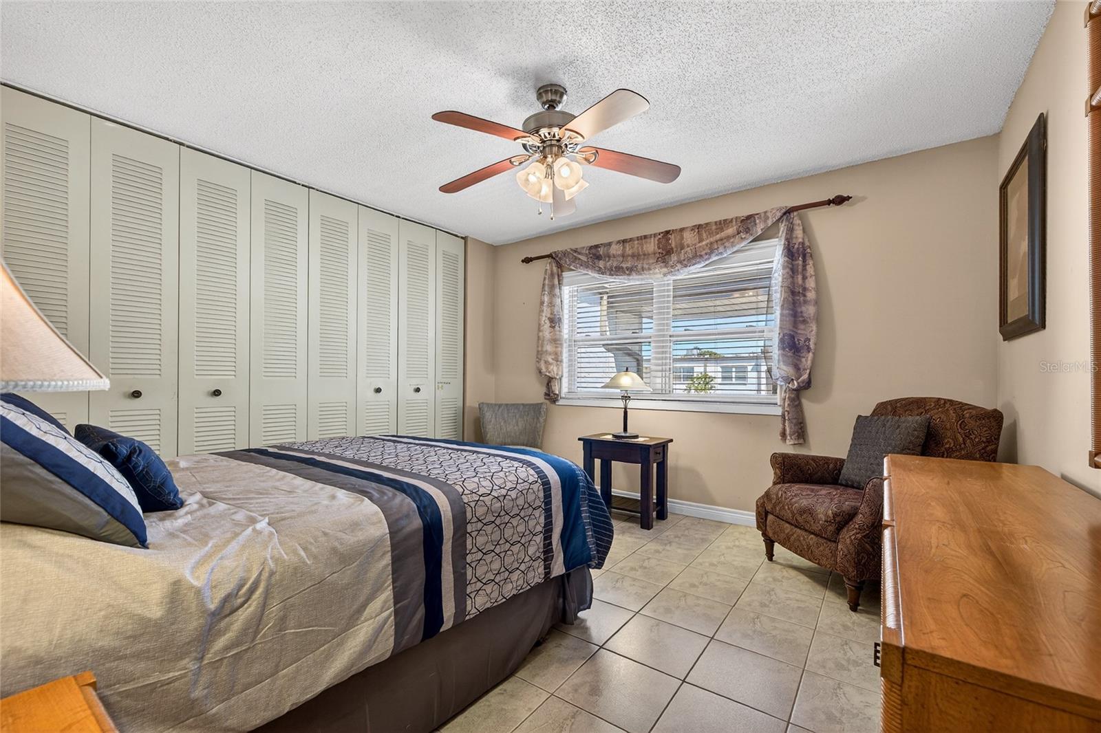 Image 16 of 24 For 7701 Starkey Road 602