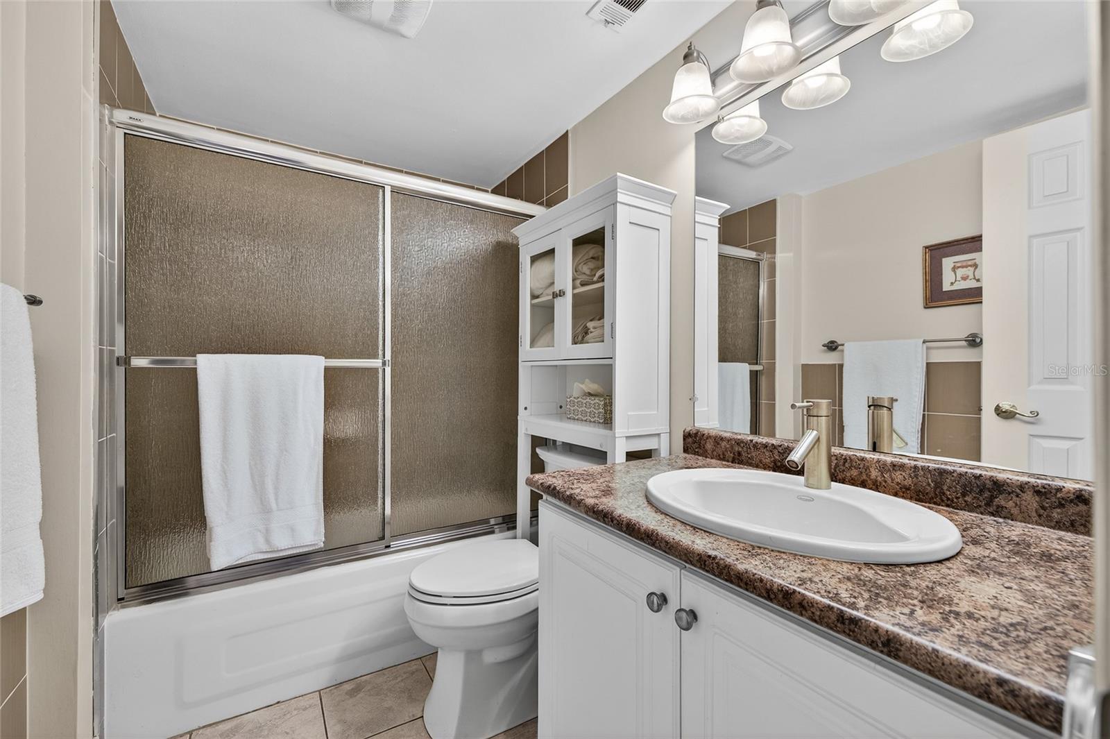 Image 17 of 24 For 7701 Starkey Road 602