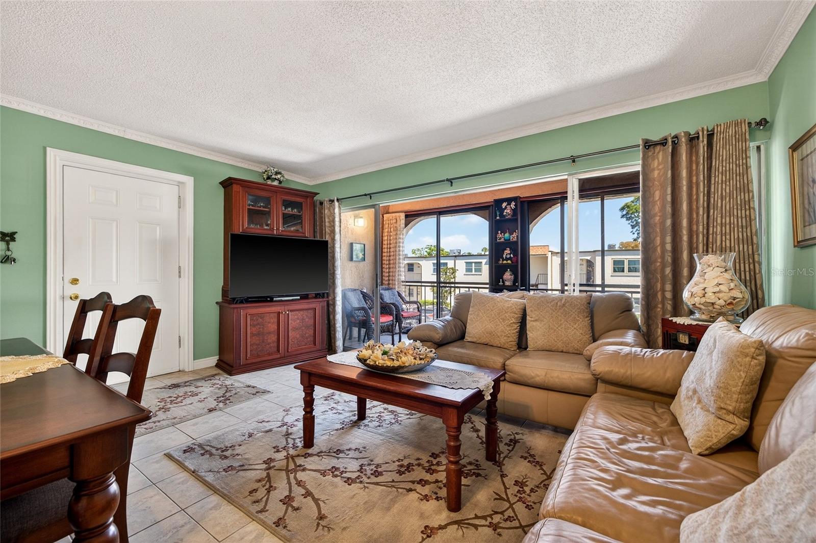 Image 5 of 24 For 7701 Starkey Road 602