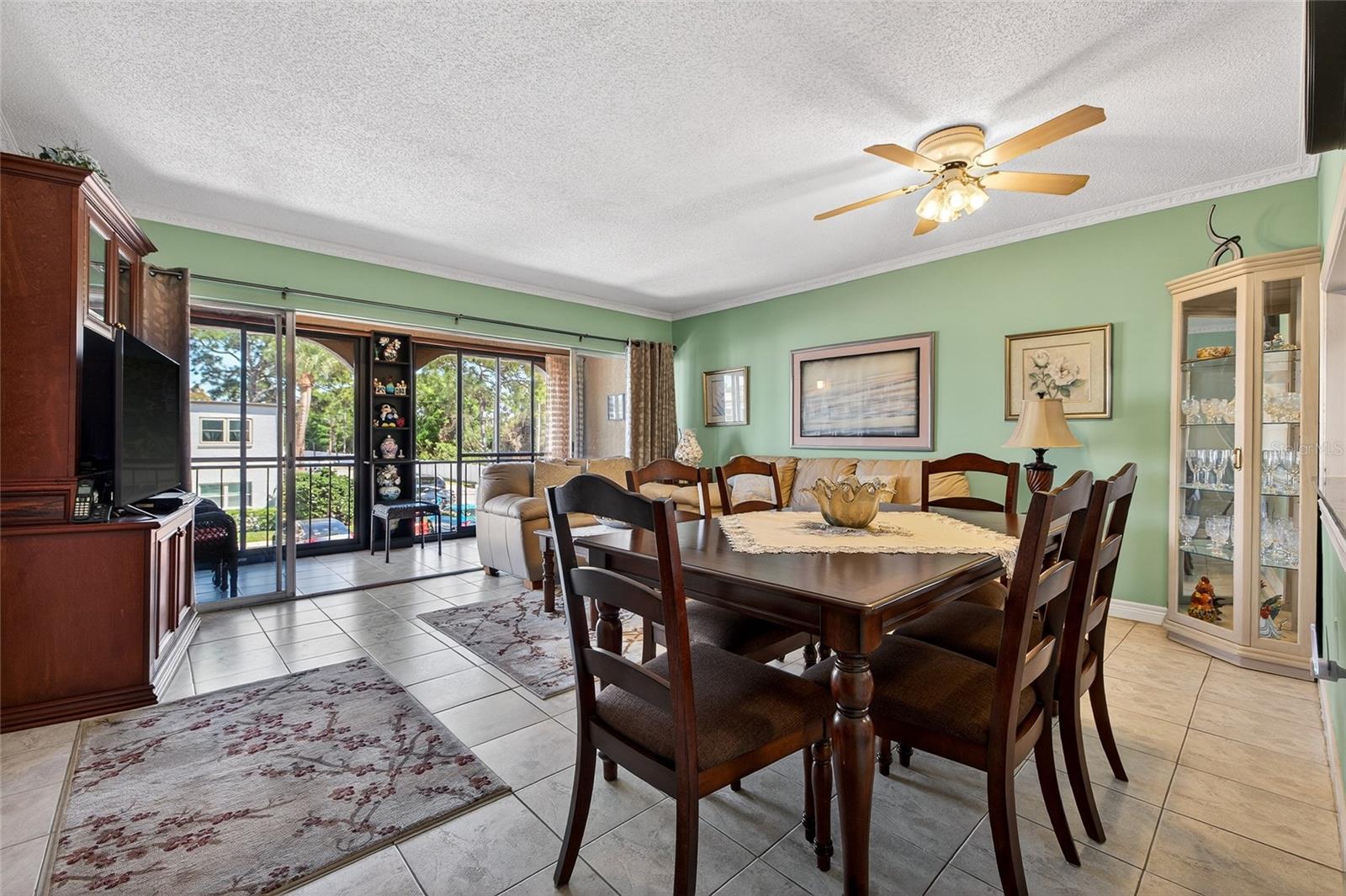 Image 7 of 24 For 7701 Starkey Road 602