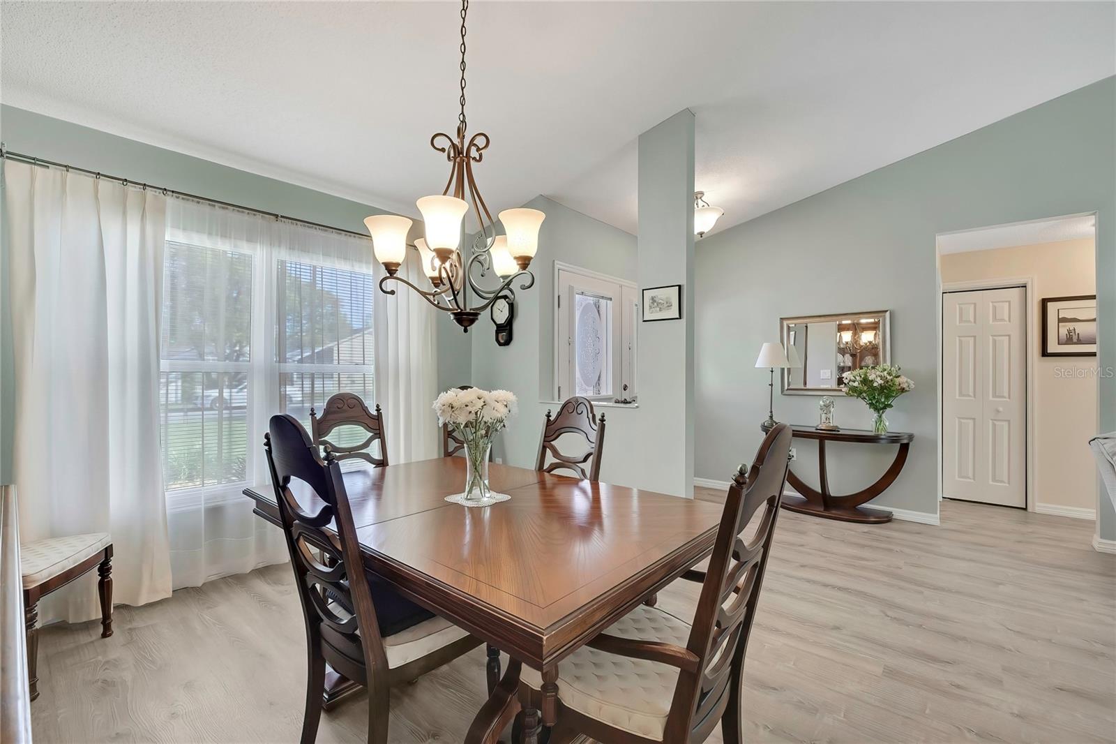 Image 8 of 44 For 7274 Aloe Drive